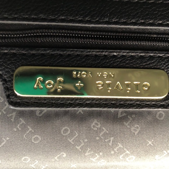 OLIVIA and JOY purse. Detach chain strap. - Picture 6 of 8